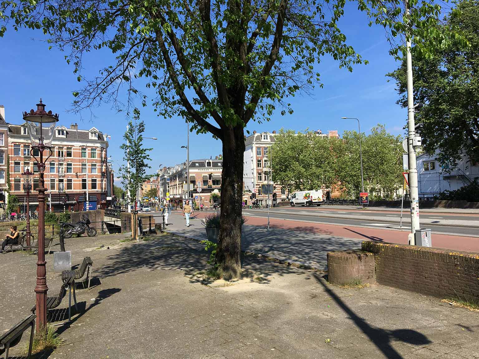 Raampoort, Amsterdam, seen from Bullebakssluis