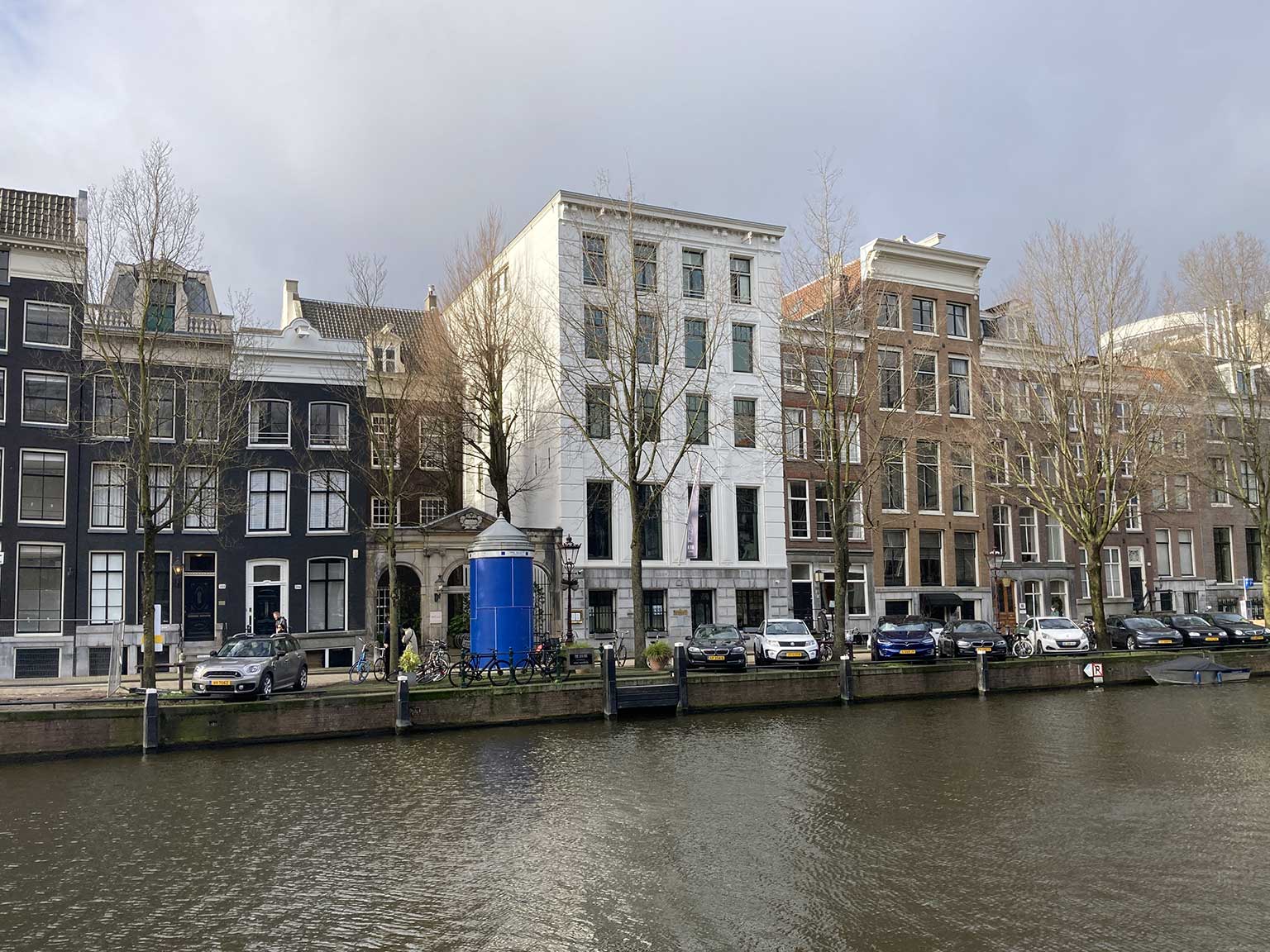 Hotel The Dylan, Amsterdam, seen from the uneven side of the Keizersgracht