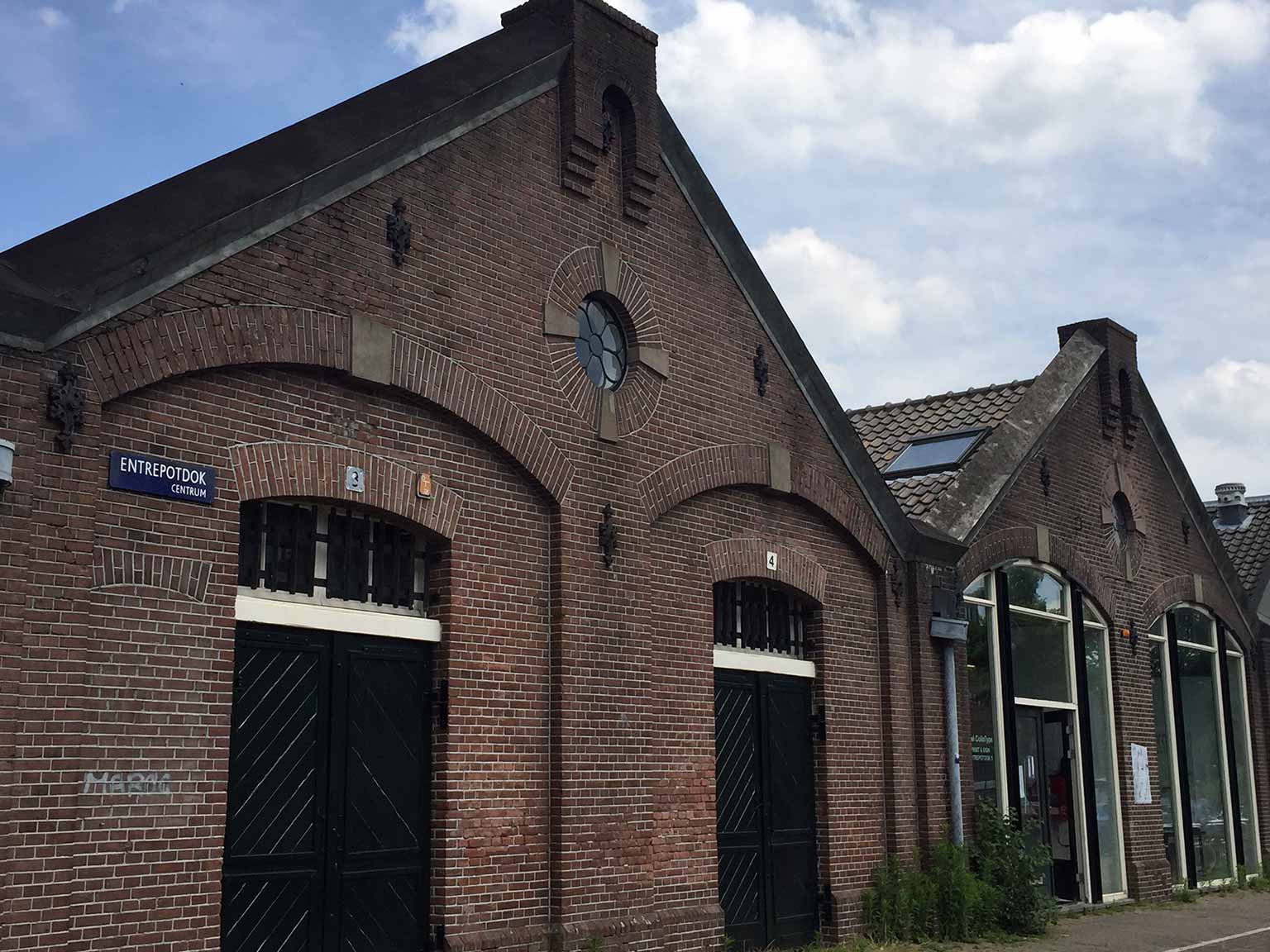 Lower storage building on the Entrepotdok, Amsterdam