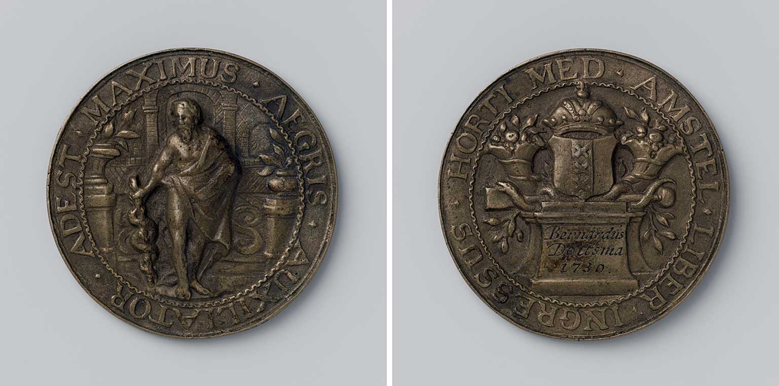 Bronze medallion from 1730 of the Collegium Medicum, Amsterdam