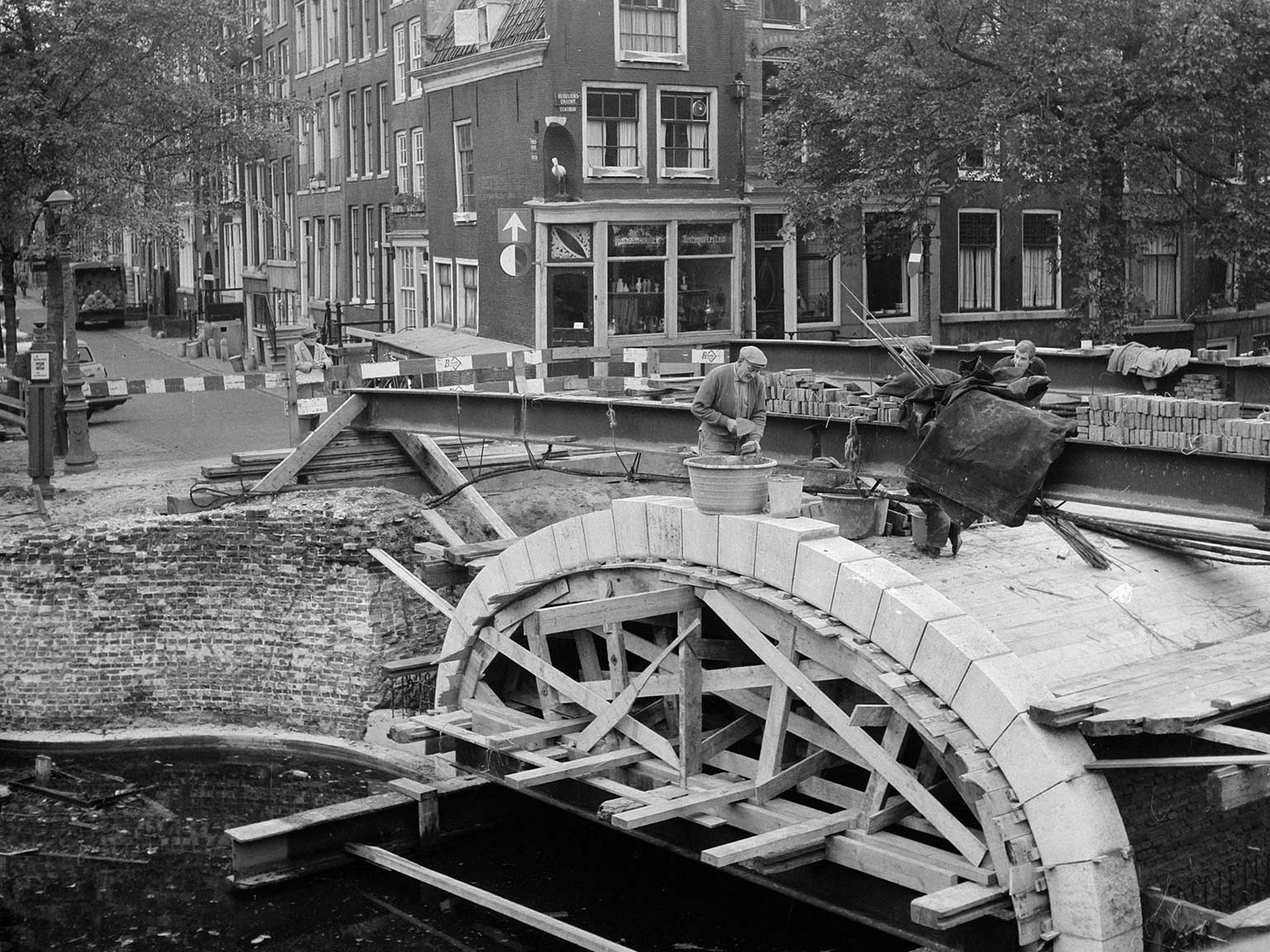 Bridge across Reguliersgracht being reconstructed in 1963, Amsterdam