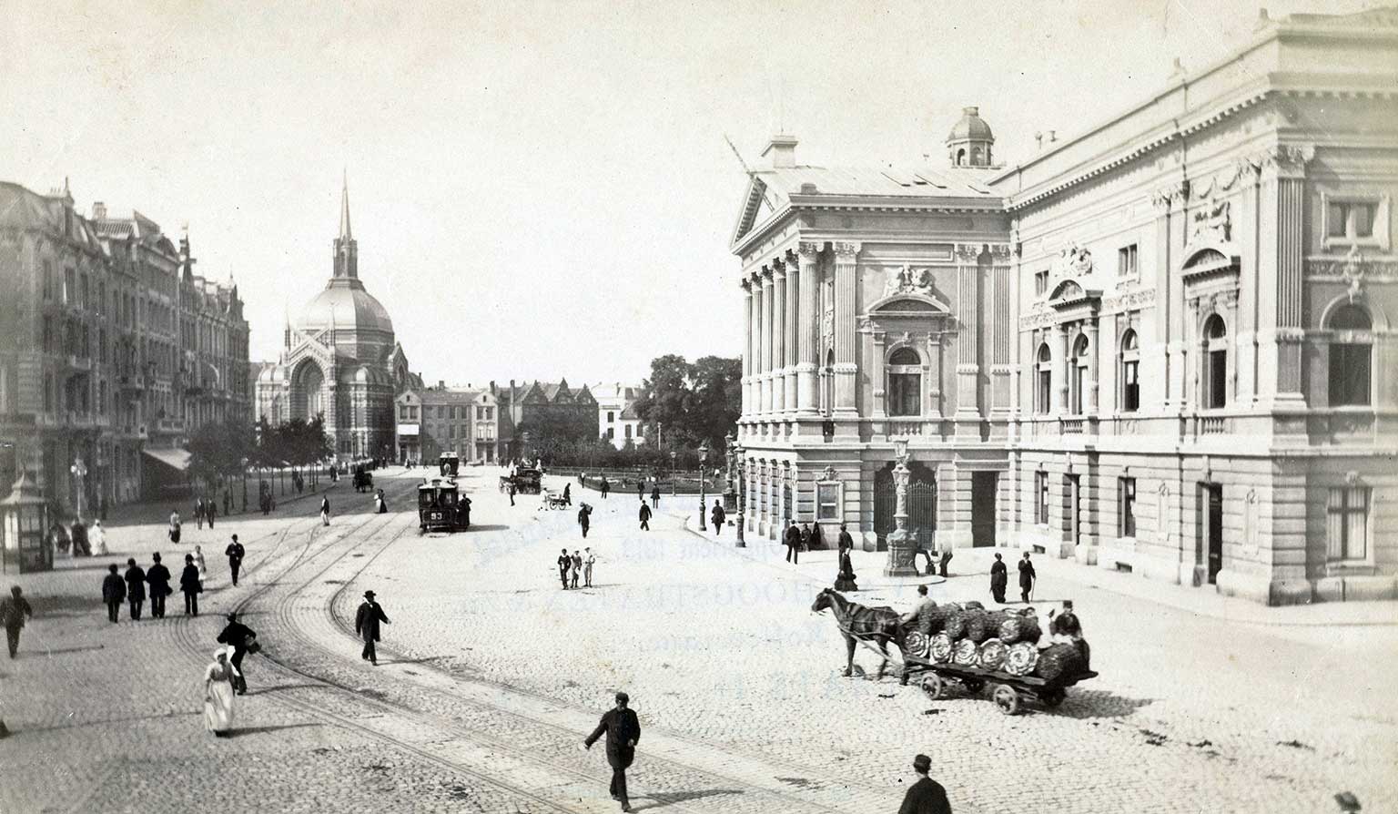 Leidseplein tussen 1874 en 1890, gezien naar de Stadhouderskade