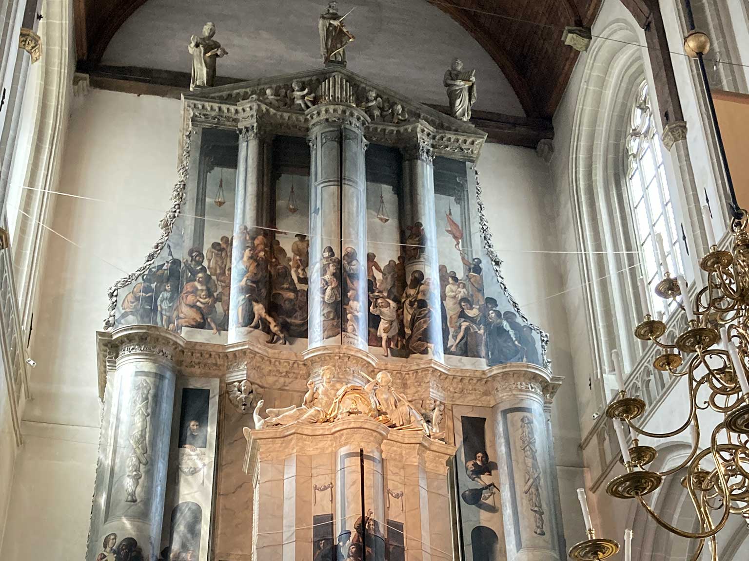 Top part of the main organ in the Nieuwe Kerk, Amsterdam