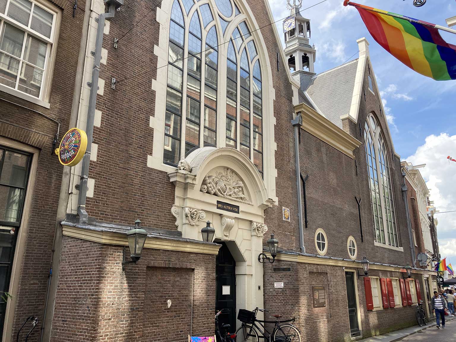Sint Olofskapel op de Zeedijk, Amsterdam, gezien naar de Prins Hendrikkade