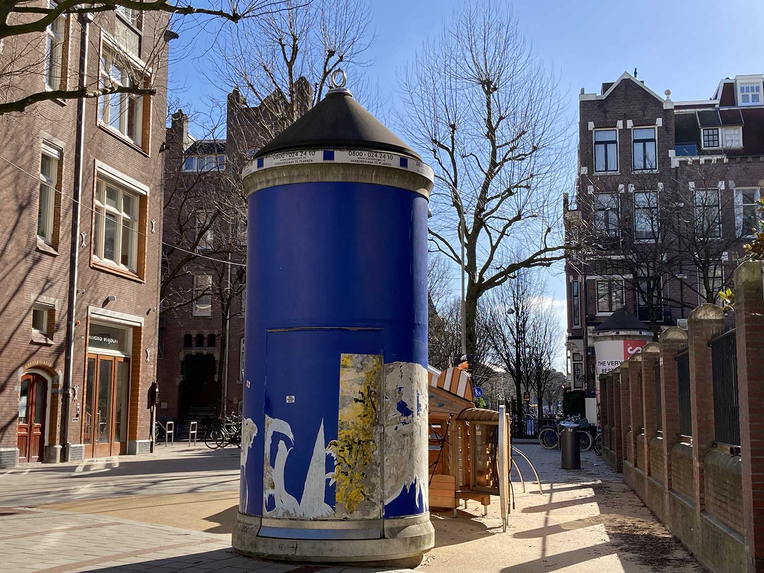 Pepper shaker on Van de Veldestraat, Amsterdam