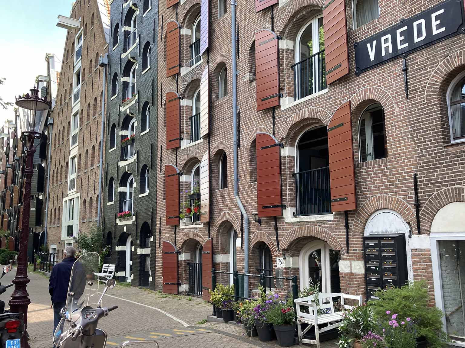 Pakhuizen op Prinseneiland, Amsterdam