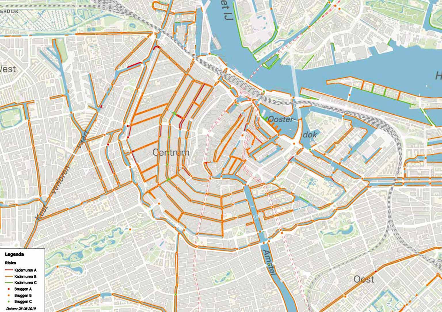 Map showing weaker Amsterdam canal quay walls (2019)
