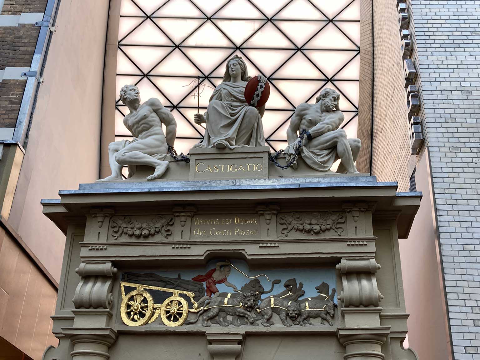 Top part of the Rasphuis Gate, Heiligeweg, Amsterdam
