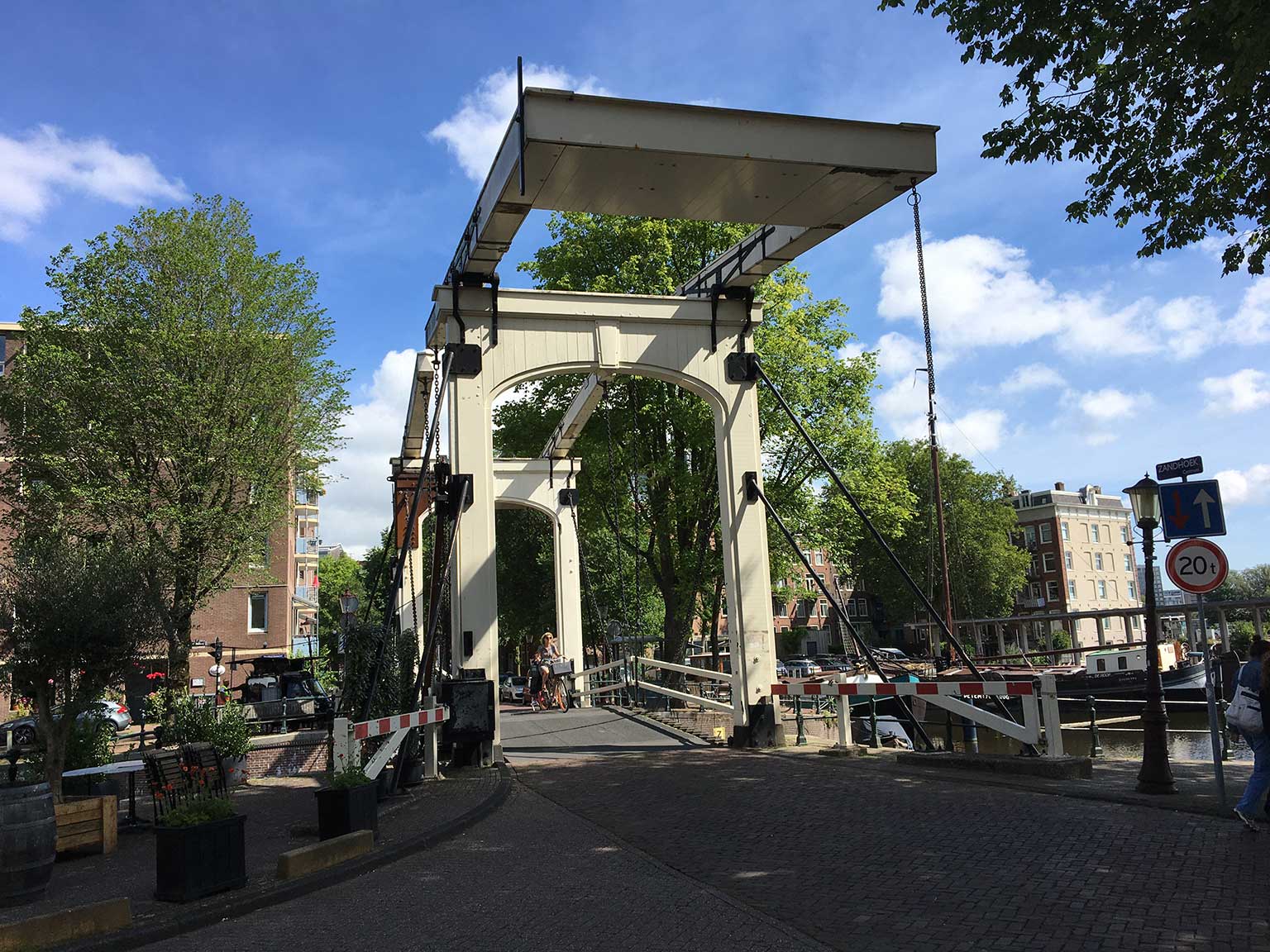 Petemayenbrug, Amsterdam, van Zandhoek naar Bokkinghangen