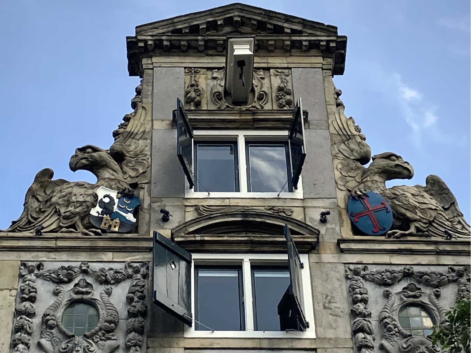 Close-up of the gable of the House with the Eagles at Rokin 91, Amsterdam