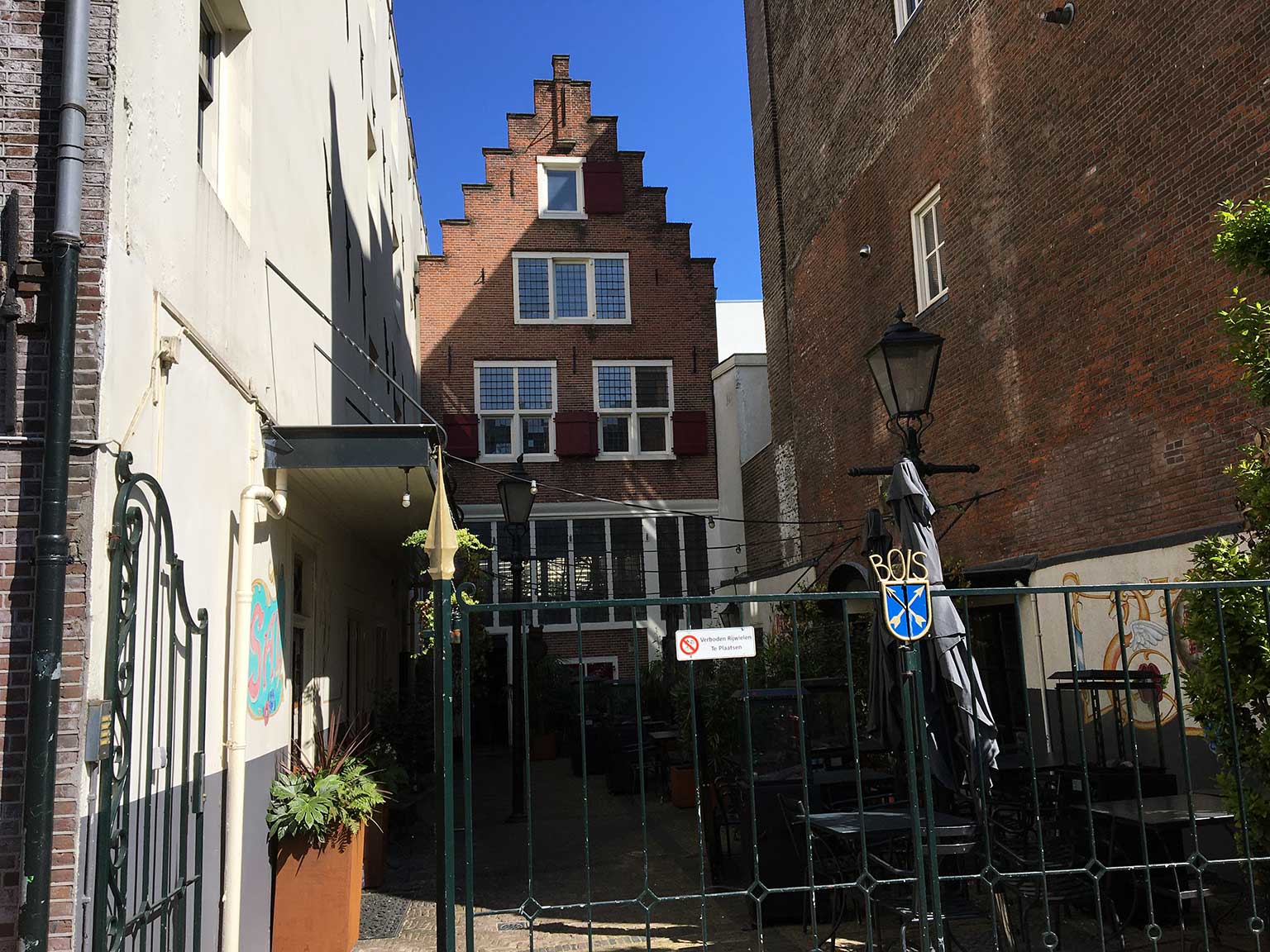 Rozengracht 106, Amsterdam, de vroegere Bols Taveerne, nu Salmuera