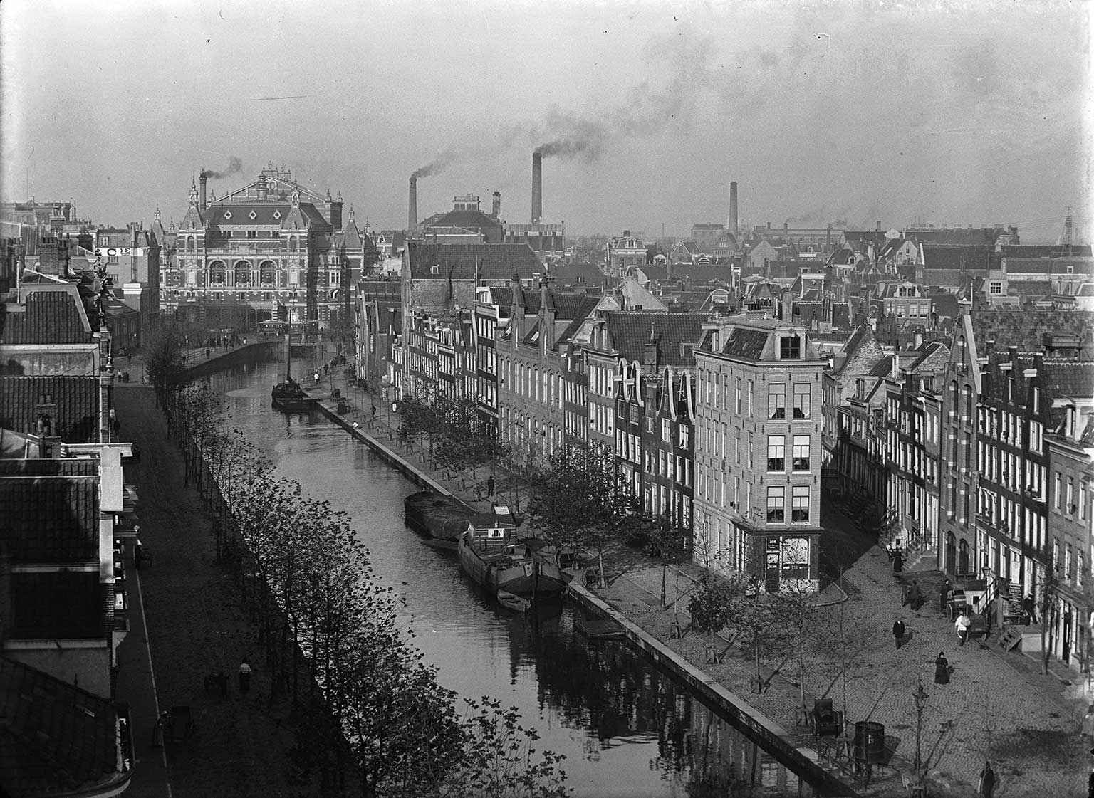 Lijnbaansgracht, Amsterdam, in 1894, gefotografeerd door Jacob Olie