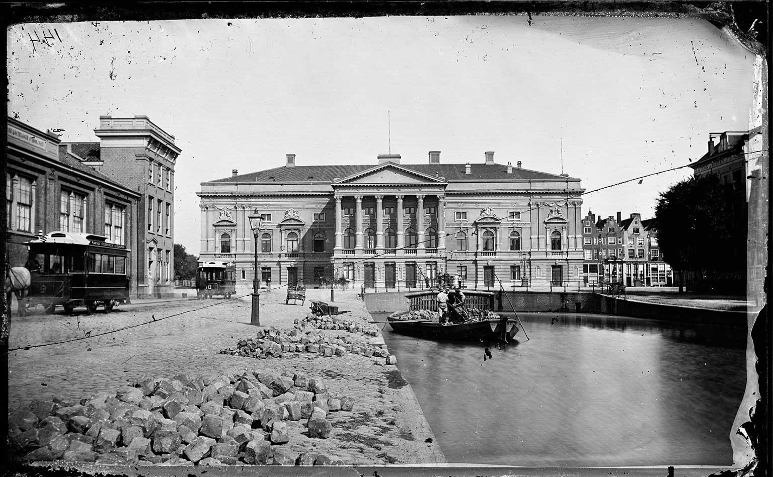 Eerste Stadsschouwburg op het Leidseplein, Amsterdam, tussen 1874 en 1882