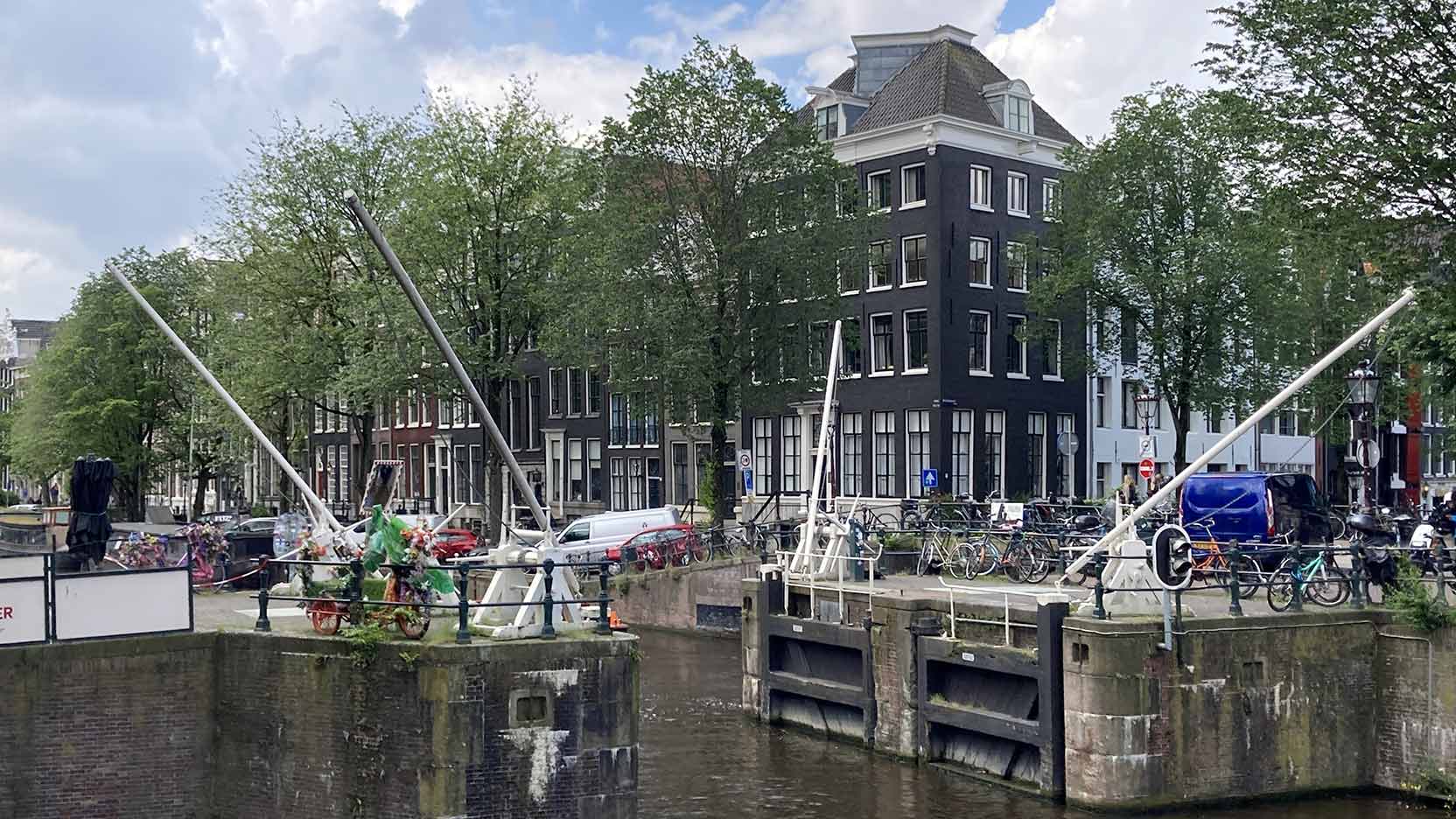 Haarlemmersluis, Amsterdam